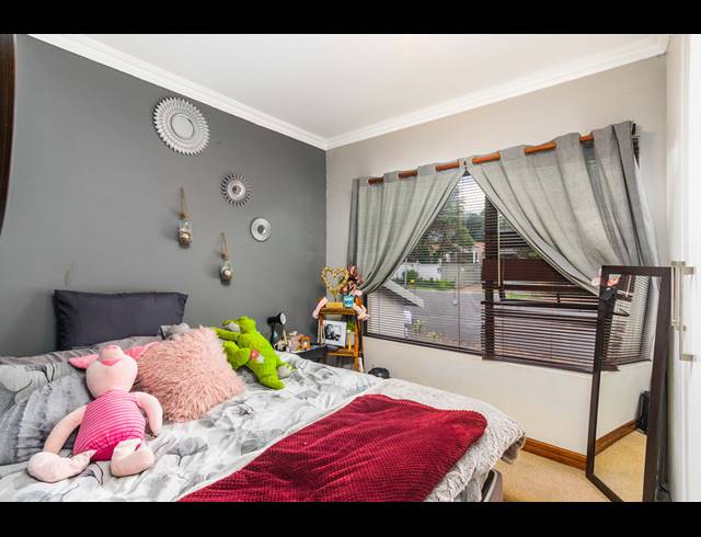 2 BEDROOM SECTIONAL TITLE FOR SALE IN BLACKHEATH